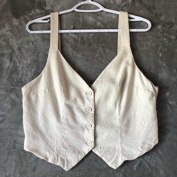 H&M Tops - H&M Women Beige Sleeveless Top Vest Size L Office Career Business